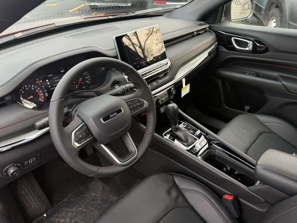 New 2026 Jeep Compass Trailhawk image 12