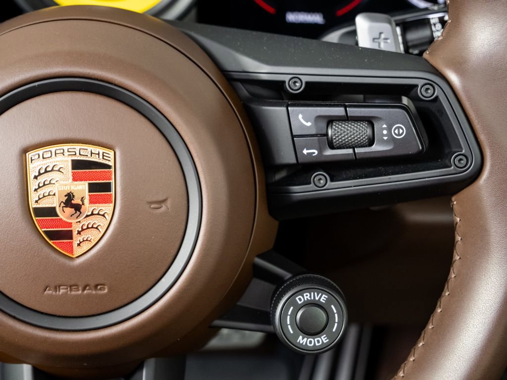 Certified 2024 Porsche 911 Targa 4S image 11