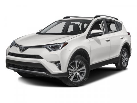 Used 2017 Toyota RAV4 XLE image 1