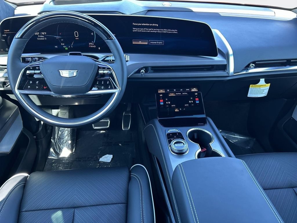 New 2026 Cadillac Vistiq Platinum AWD/4WD image 7