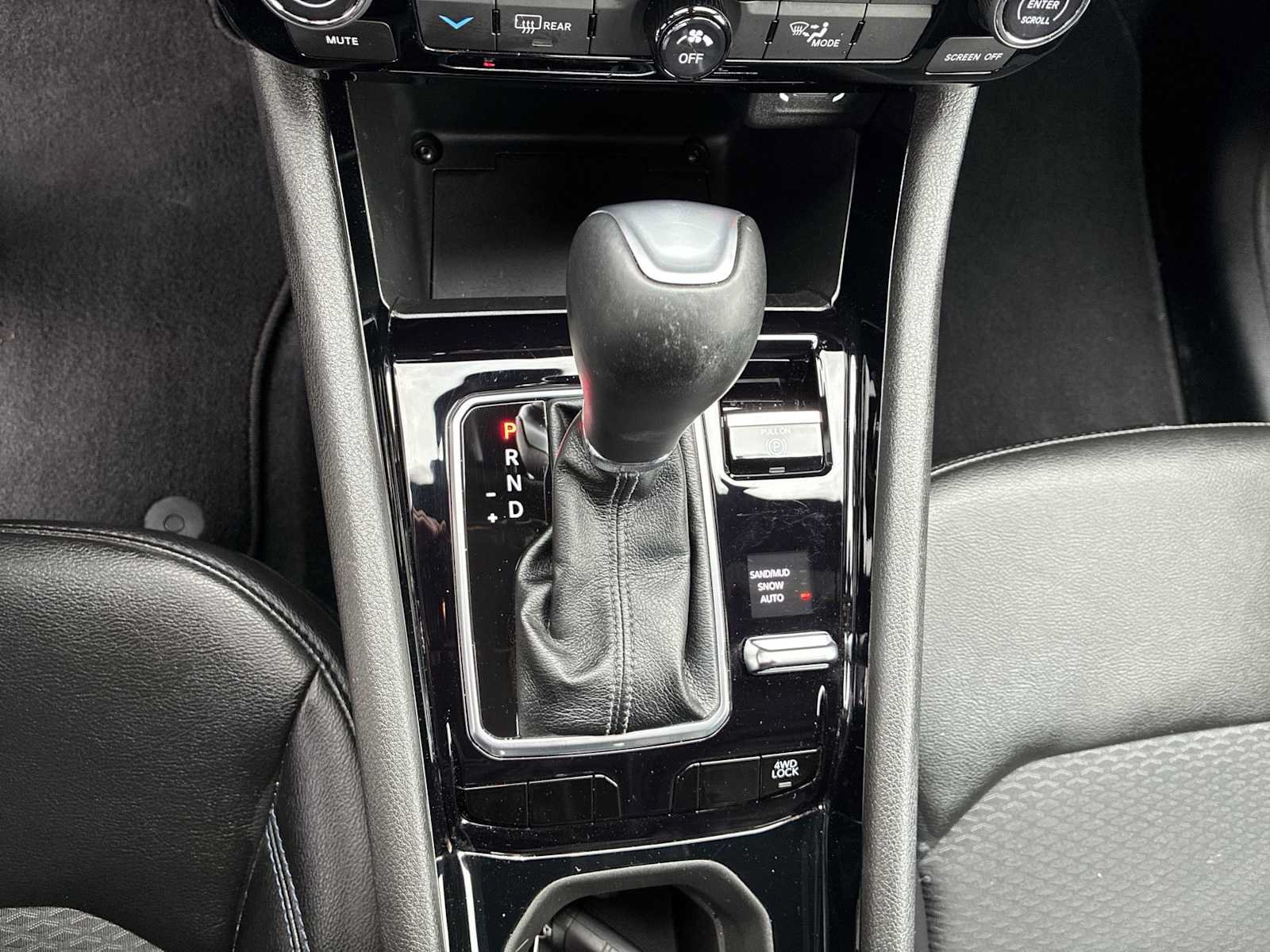 New 2026 Jeep Compass Latitude AWD/4WD image 20