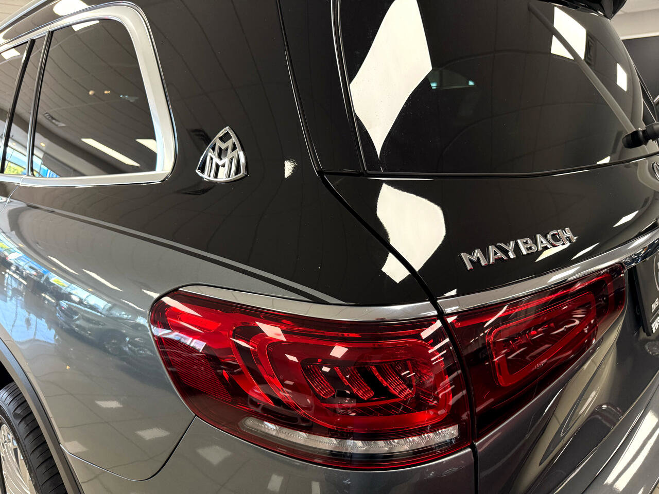 Used 2020 Mercedes-Benz GLS 450 4MATIC image 30