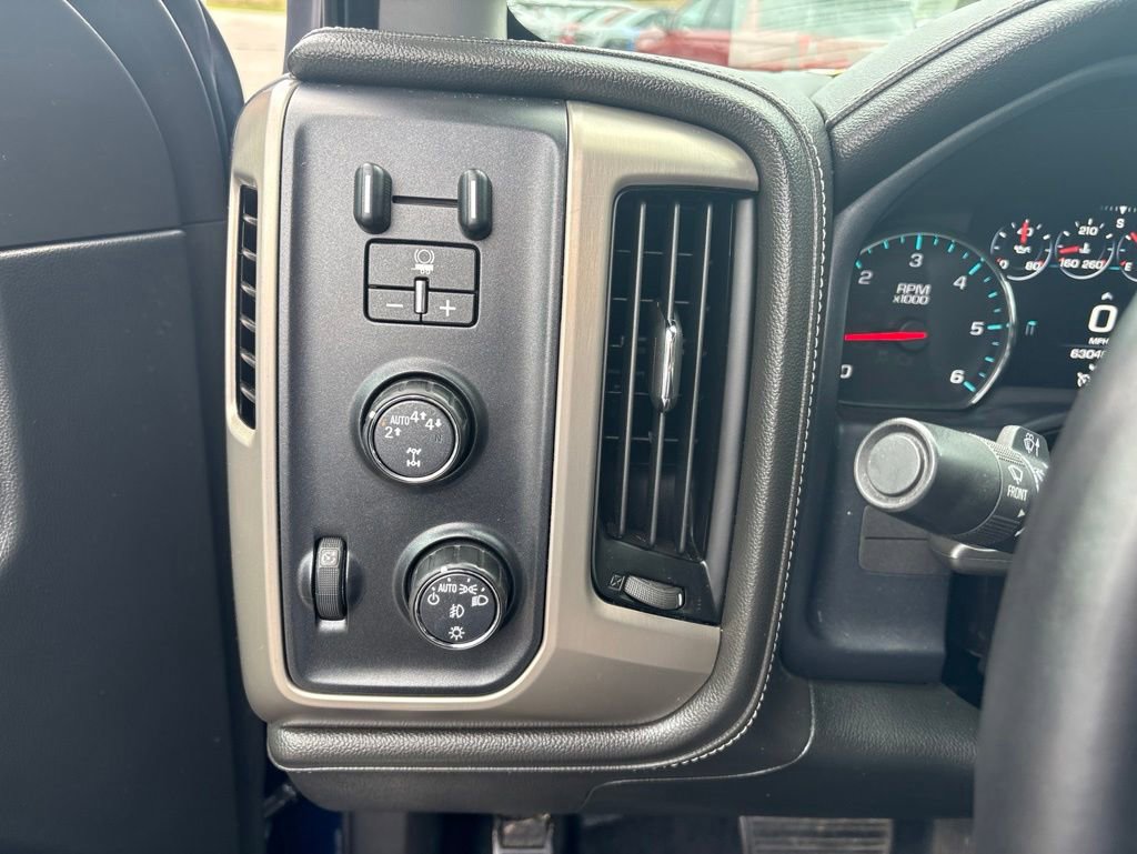 Used 2017 GMC Sierra 1500 Denali w/ Denali Ultimate Package AWD/4WD image 13