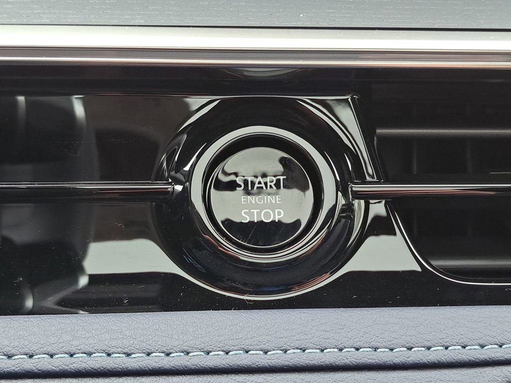 New 2026 INFINITI QX80 4WD w/ Sport Exterior Package image 13