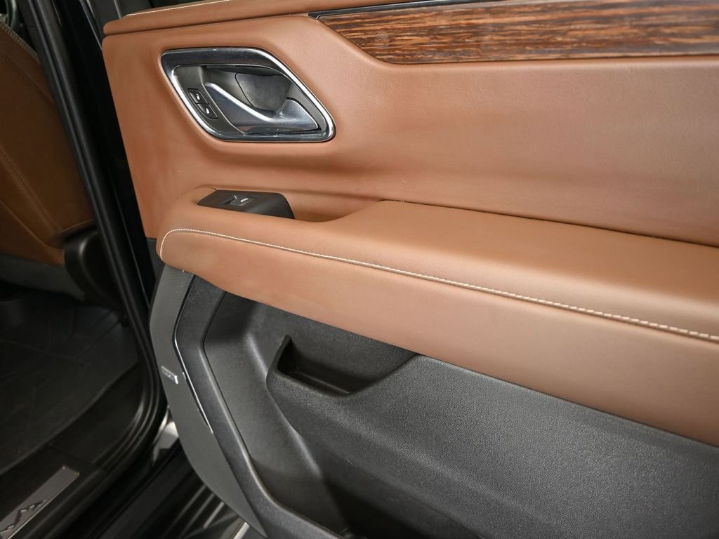 Used 2023 Chevrolet Tahoe High Country image 21