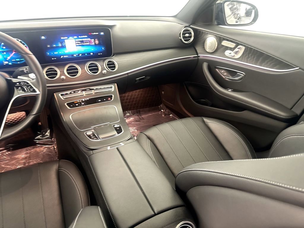 Used 2023 Mercedes-Benz E 450 4MATIC Sedan image 23