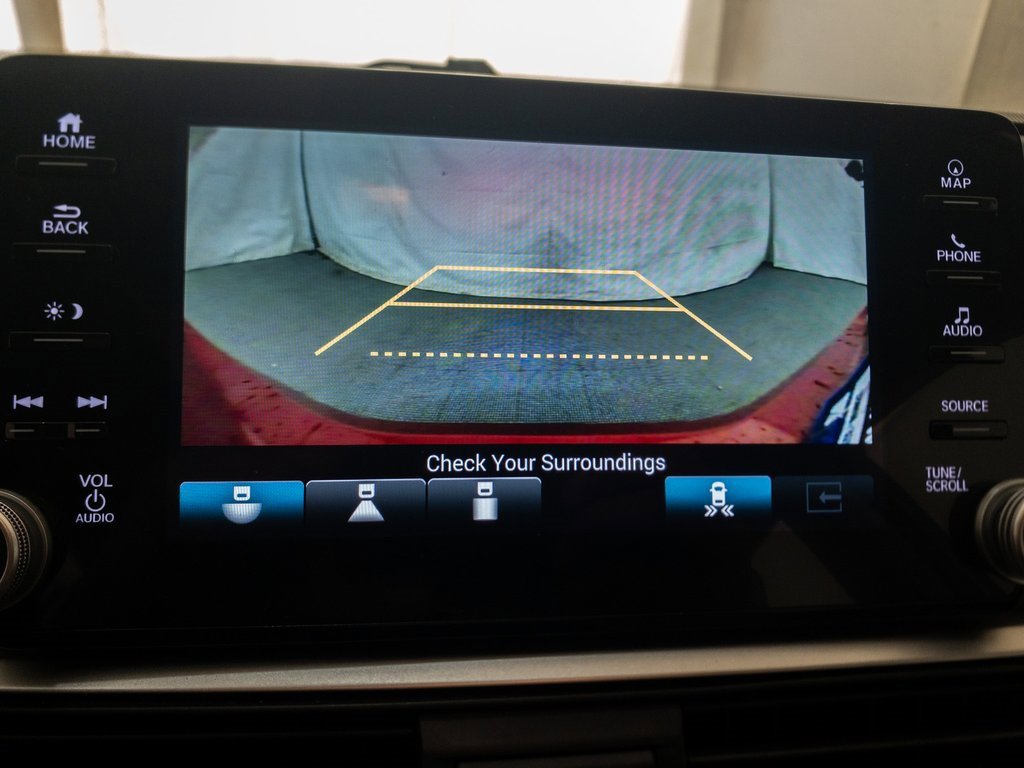 Used 2021 Honda Accord Touring image 23