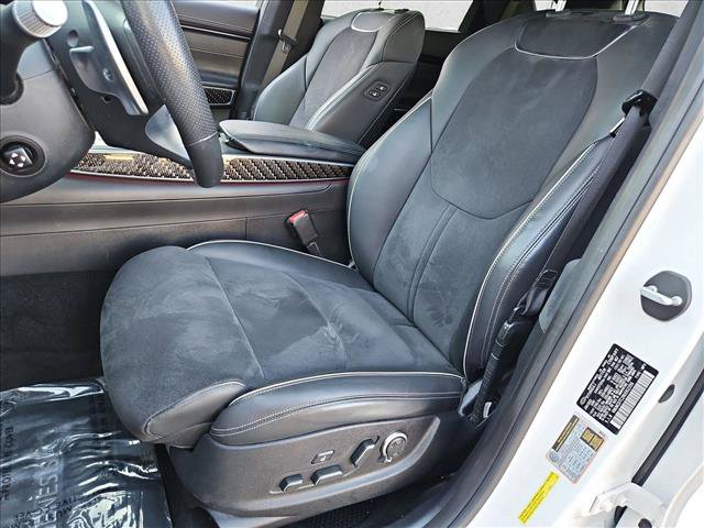 Used 2022 Genesis GV70 3.5T Sport w/ Sport Prestige Package AWD/4WD image 16