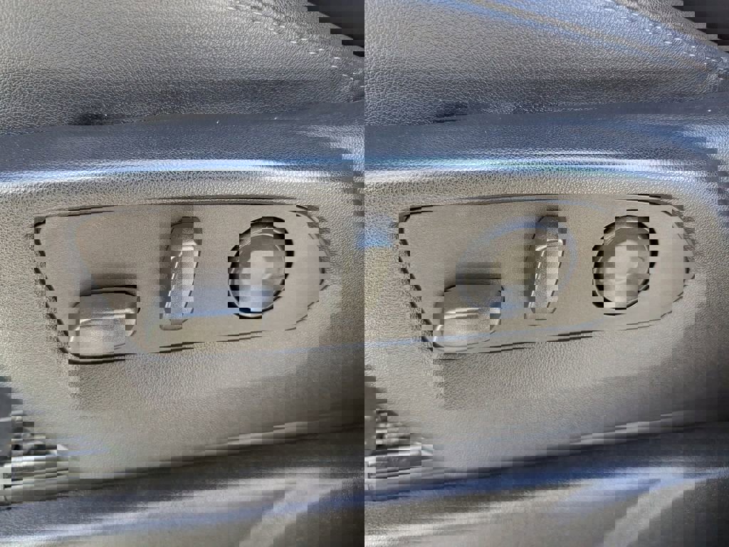 Certified 2023 Chevrolet Tahoe Z71 w/ Luxury Package image 19