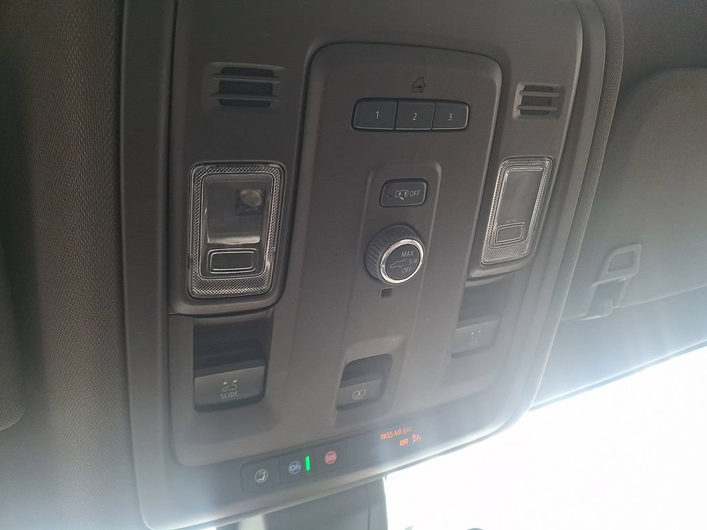 Used 2022 Chevrolet Tahoe LT AWD/4WD image 28
