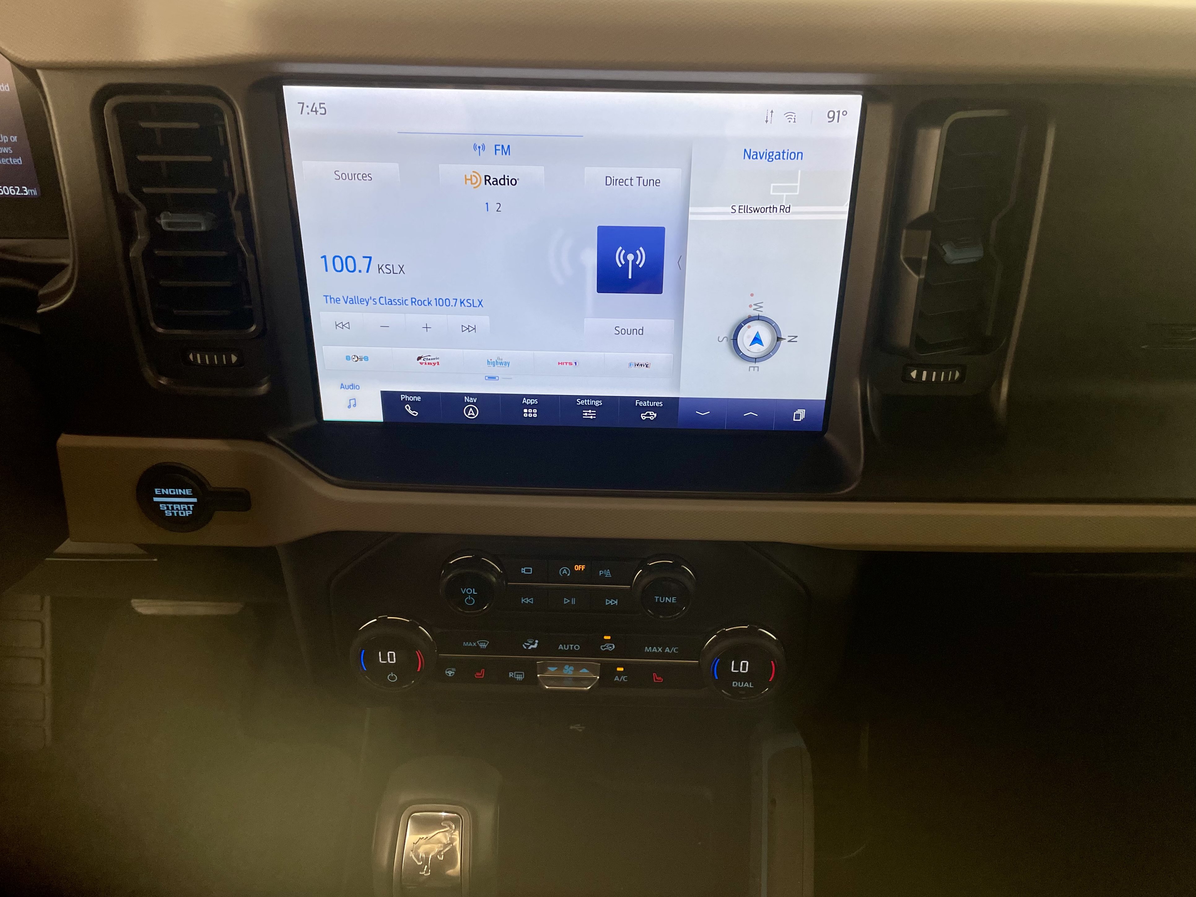 Used 2023 Ford Bronco Wildtrak AWD/4WD image 18