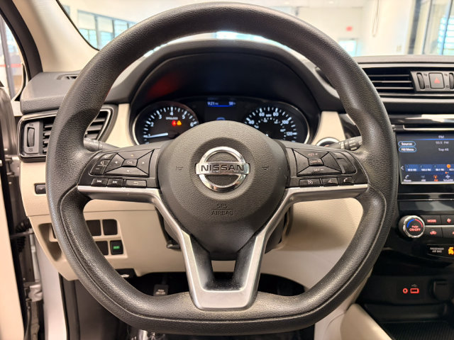 Used 2019 Nissan Rogue Sport SV AWD/4WD image 18