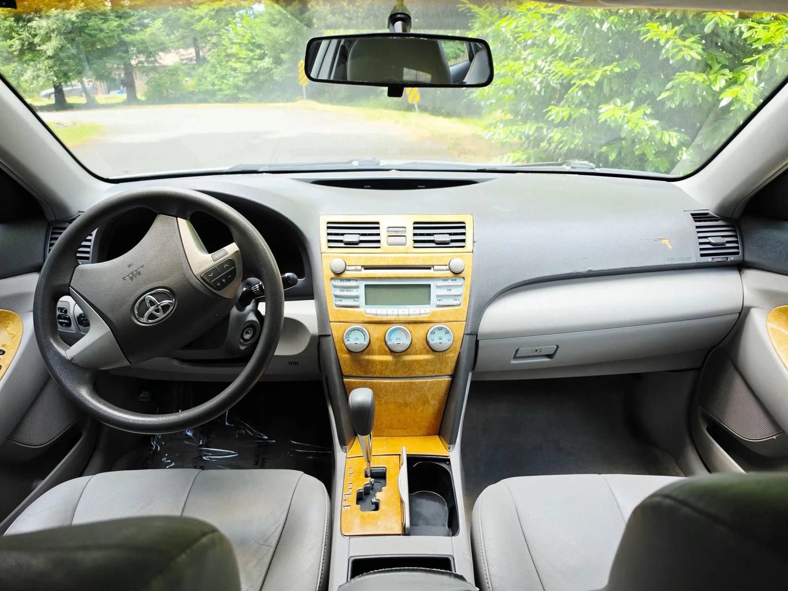 Used 2007 Toyota Camry LE FWD image 13