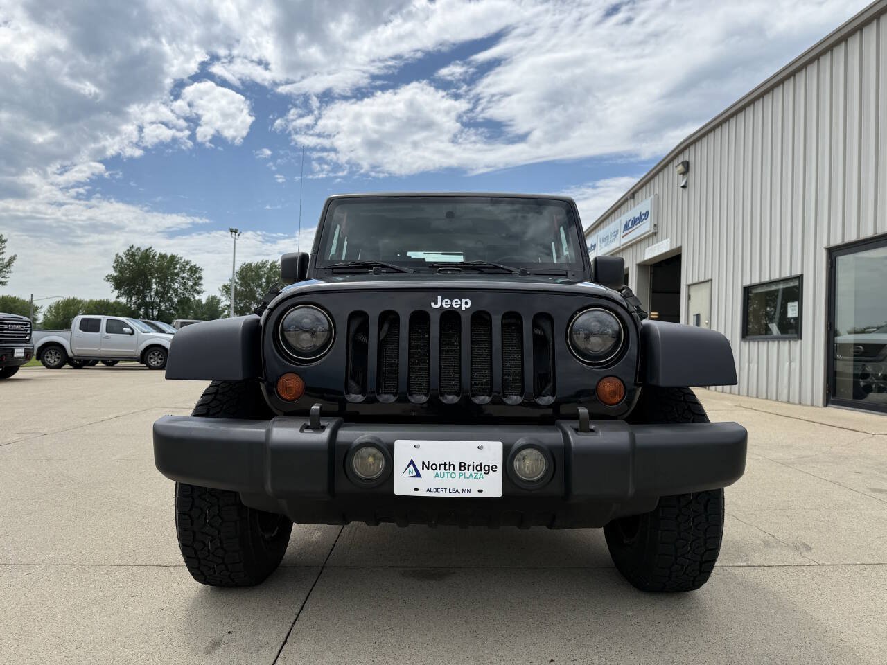 Used 2009 Jeep Wrangler X AWD/4WD image 24