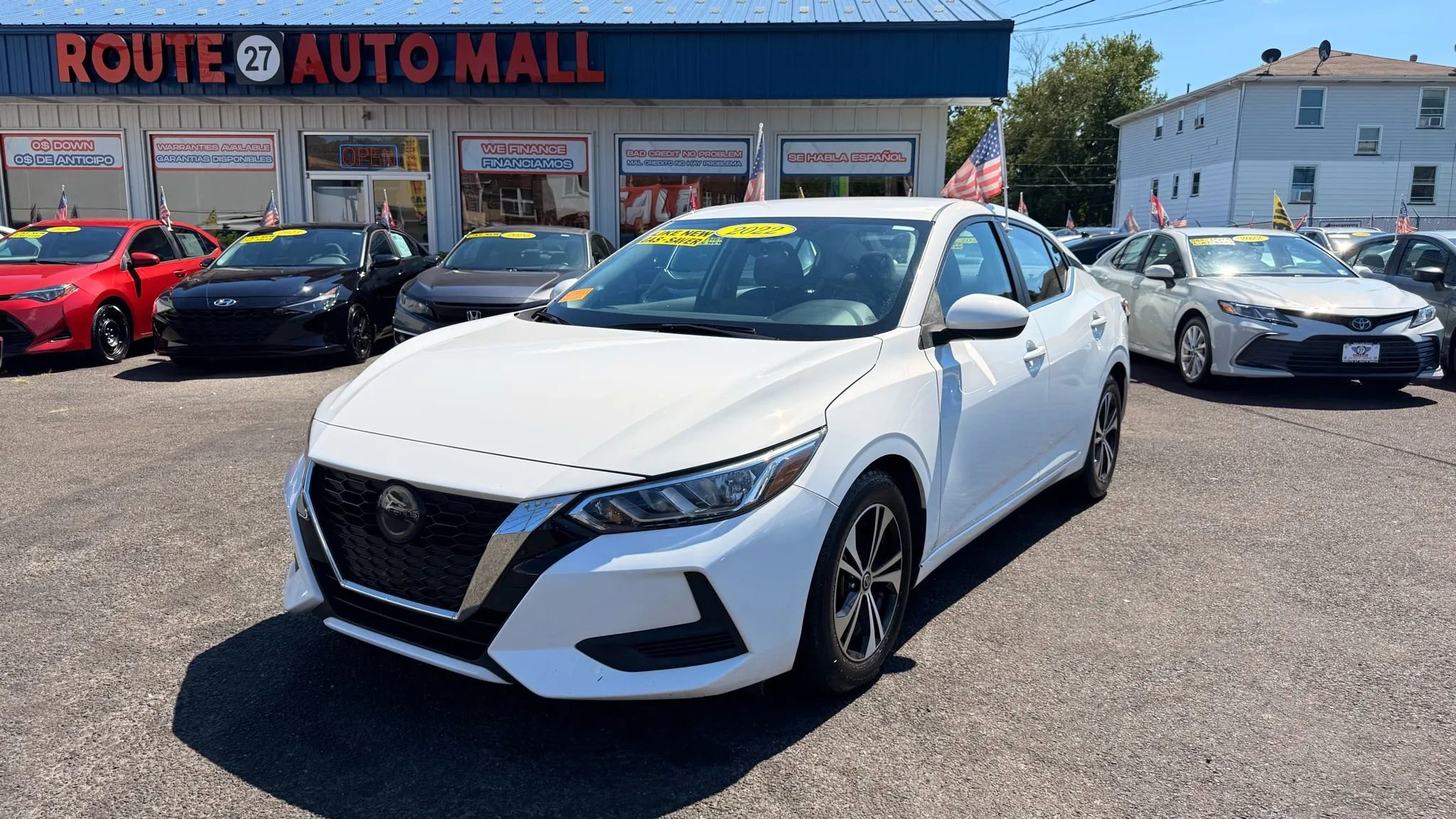 Used 2022 Nissan Sentra SV image 2