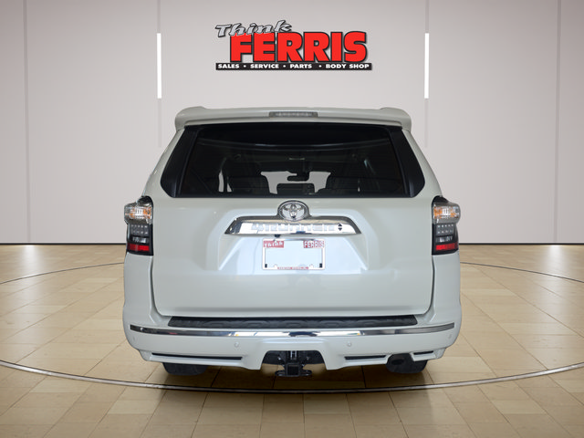 Used 2022 Toyota 4Runner Limited AWD/4WD image 4