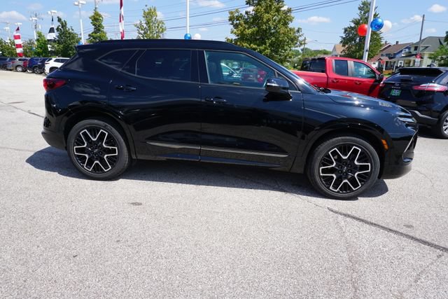 Certified 2024 Chevrolet Blazer RS w/ Enhanced Convenience Package AWD/4WD image 3
