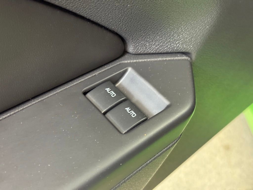 Used 2014 Ford Mustang Coupe w/ V6 Performance Package RWD image 9