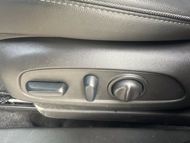Certified 2024 Buick Encore GX Preferred w/ Comfort Package AWD/4WD image 8
