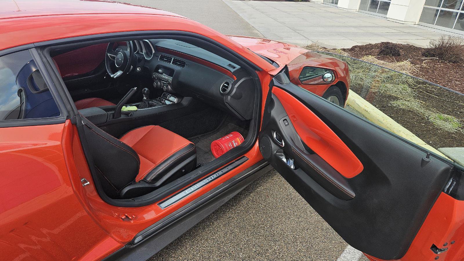 Used 2010 Chevrolet Camaro SS w/ LPO, Ground Effects Package image 16