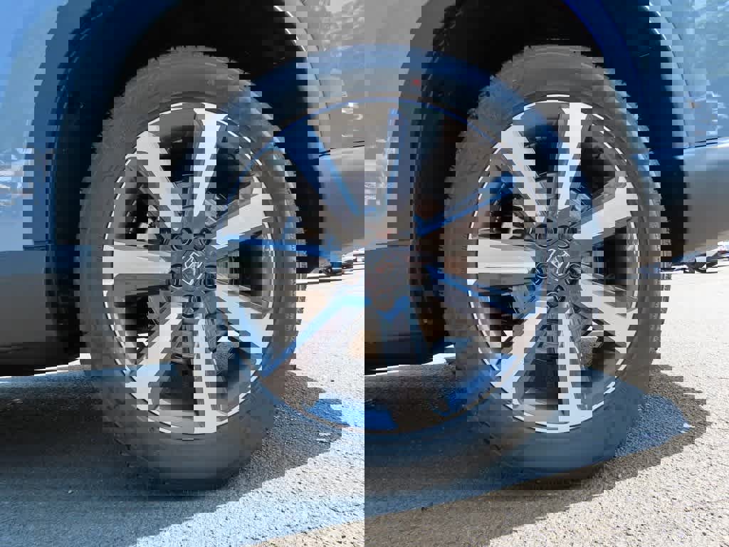 New 2025 Honda Pilot Touring image 9