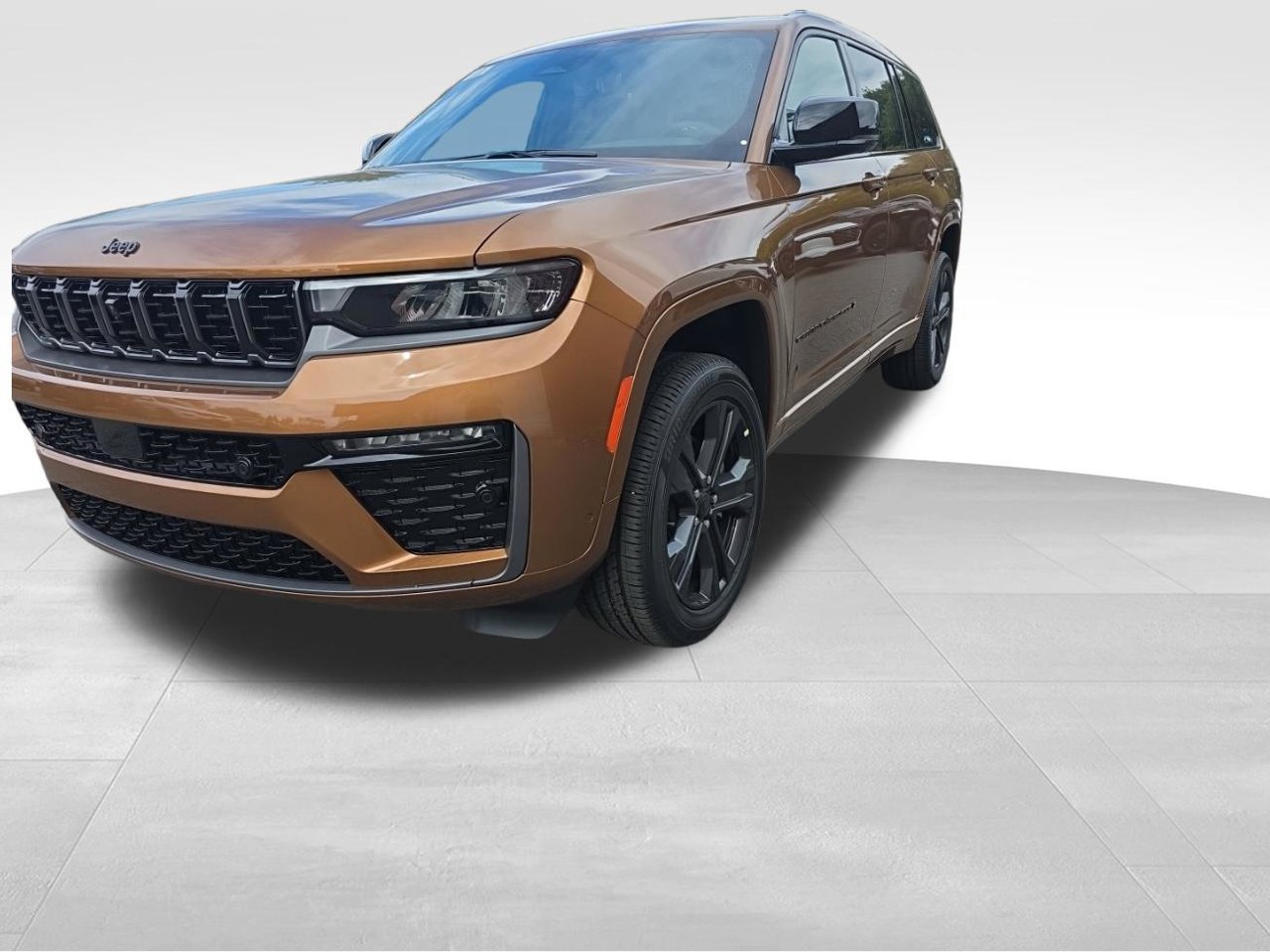 New 2027 Jeep Grand Cherokee L Limited AWD/4WD image 3