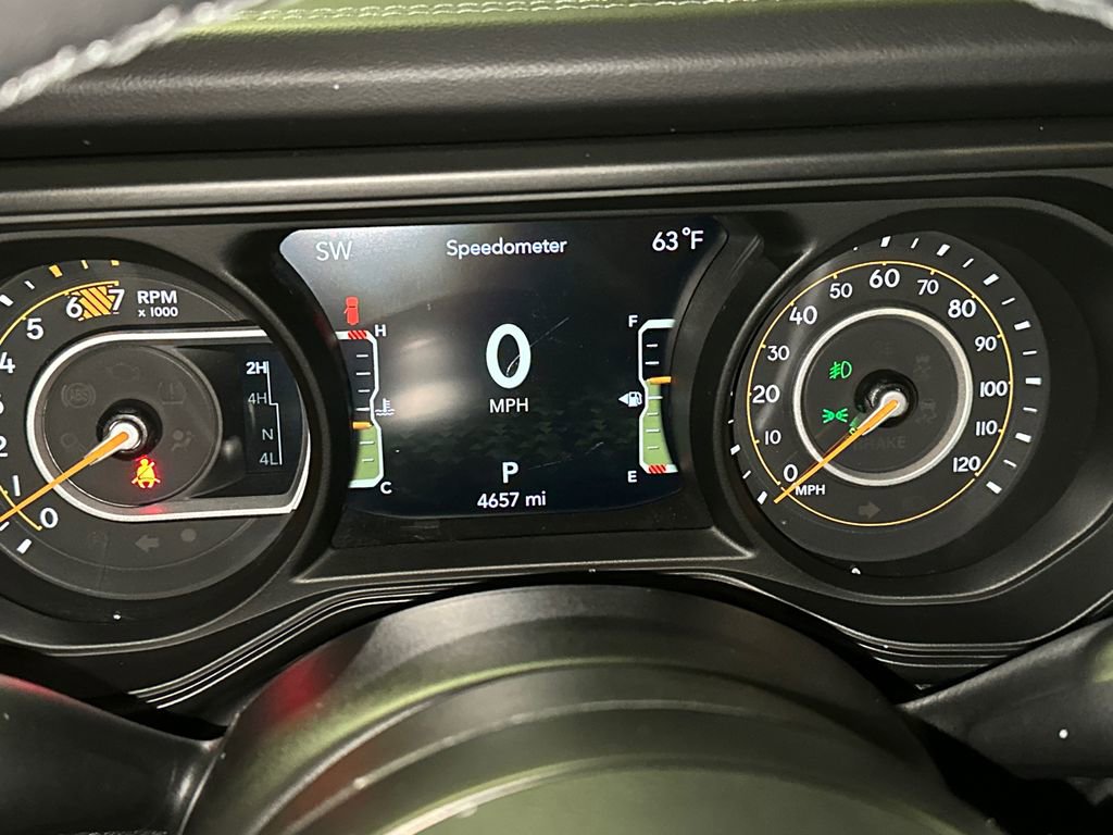 Used 2025 Jeep Wrangler Rubicon w/ Safety Group image 34