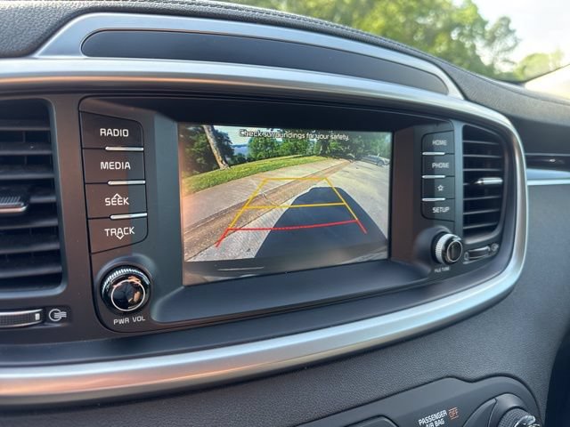 Used 2020 Kia Sorento FWD V6 image 22