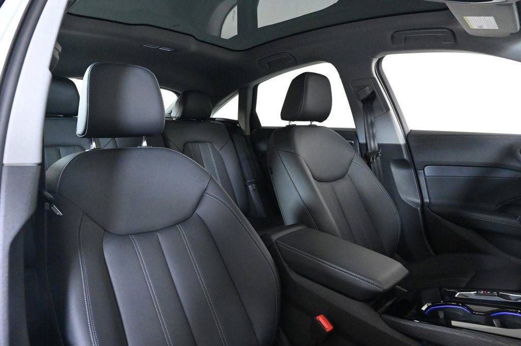 Used 2025 Audi A5 2.0T Premium w/ Convenience Package image 16