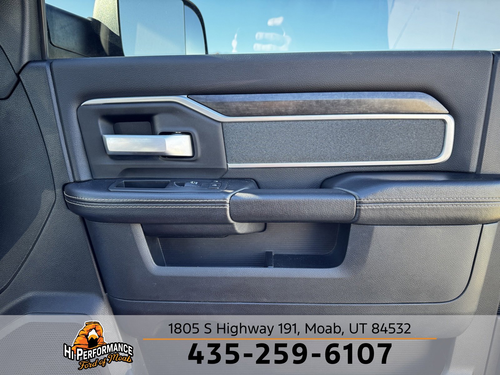 Used 2021 RAM 3500 Big Horn w/ Level B Equipment Group image 28