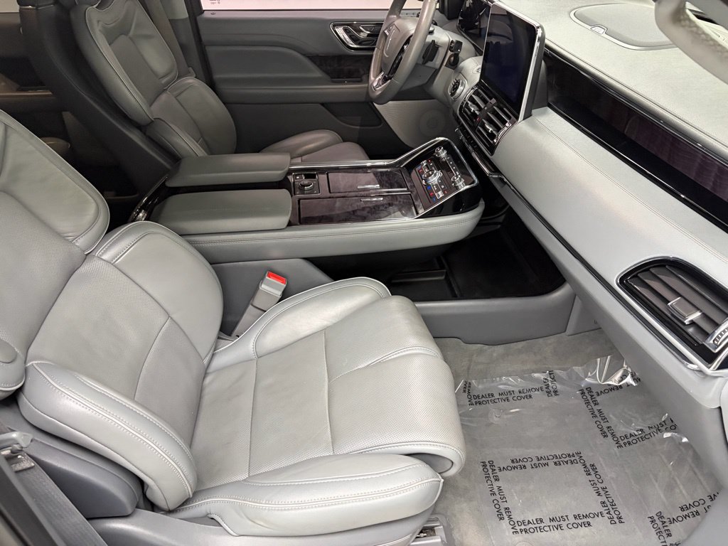 Used 2019 Lincoln Navigator Reserve AWD/4WD image 52