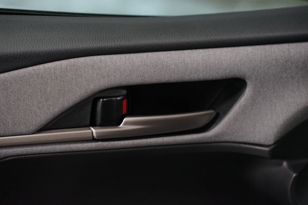 Certified 2025 Toyota Camry LE image 32