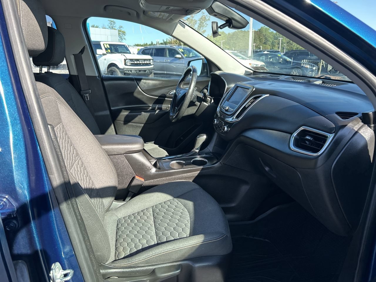 Used 2020 Chevrolet Equinox LT AWD/4WD image 14
