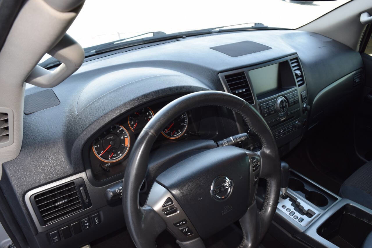 Used 2014 Nissan Armada SV image 27