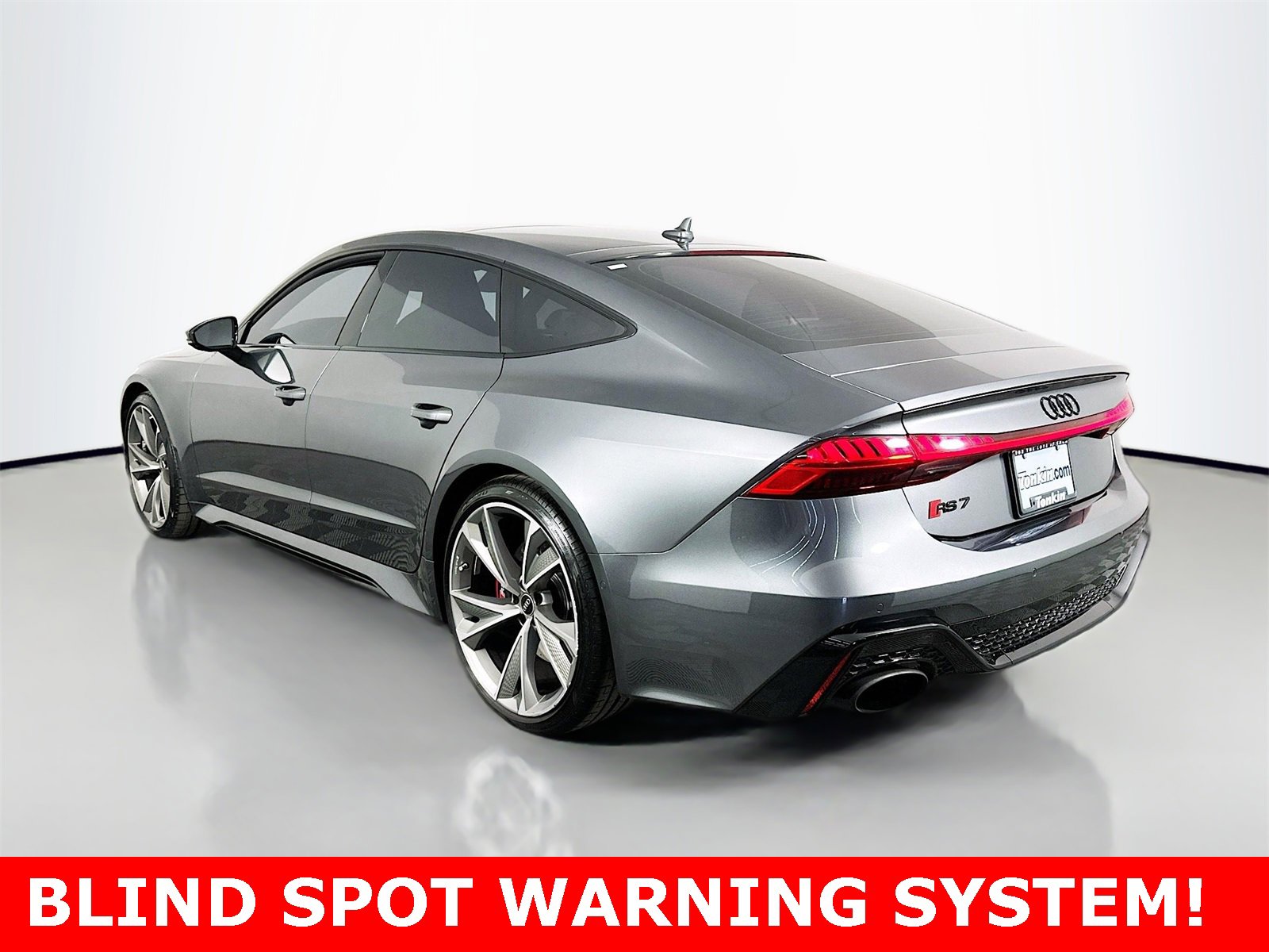Used 2021 Audi RS 7 Sportback w/ Black Optic Package image 5