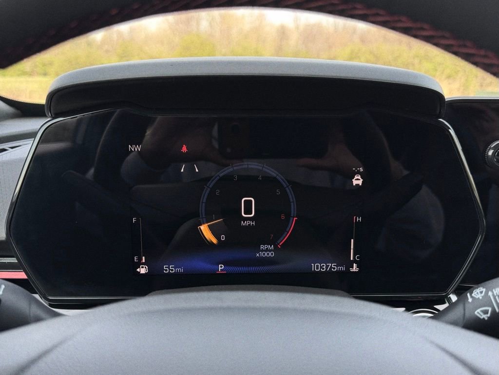 Used 2025 Chevrolet Trax RS w/ Sunroof Package image 15