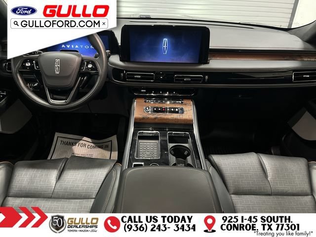 Used 2025 Lincoln Aviator Black Label AWD/4WD image 11