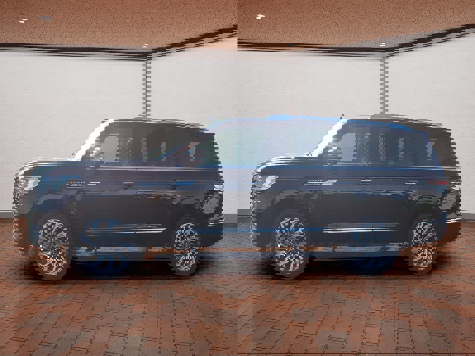 Used 2023 Lincoln Navigator Reserve image 5