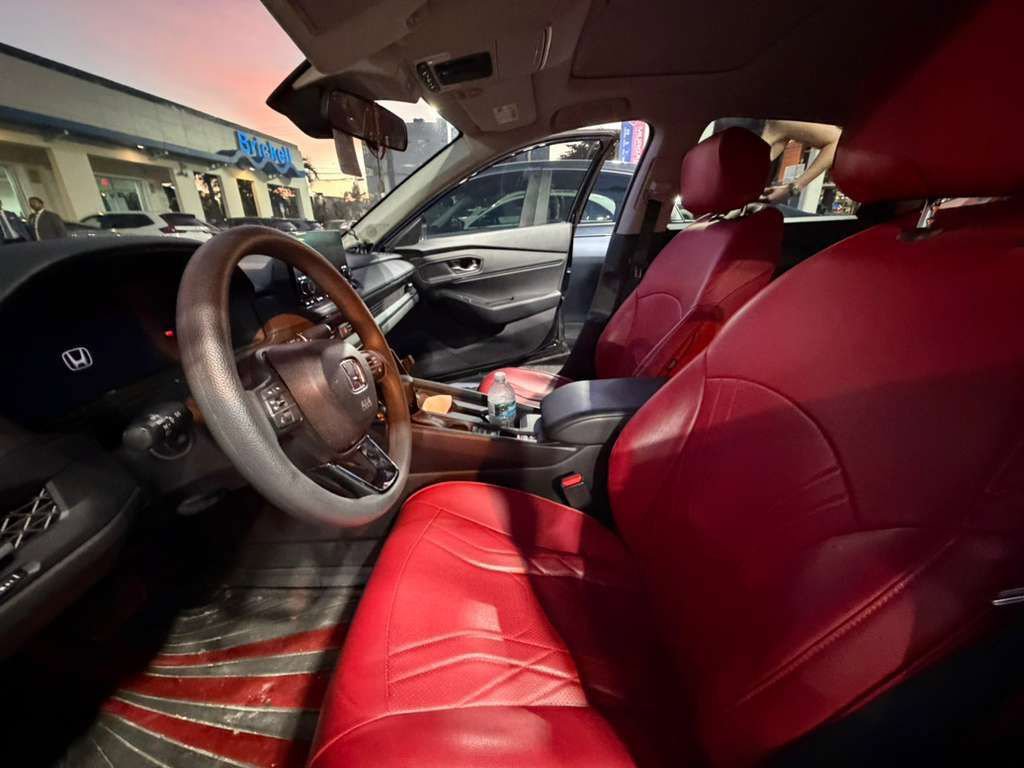 Used 2024 Honda Accord EX image 12