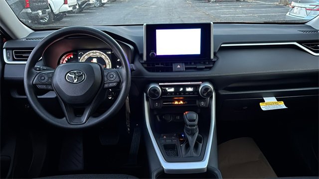 New 2025 Toyota RAV4 LE image 7