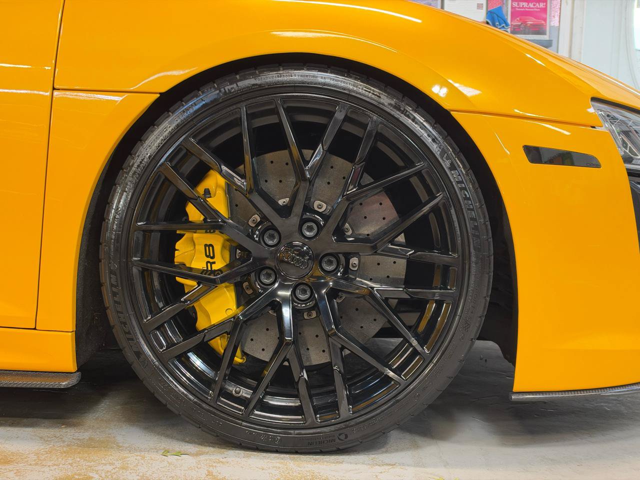 Used 2017 Audi R8 V10 plus AWD/4WD image 12