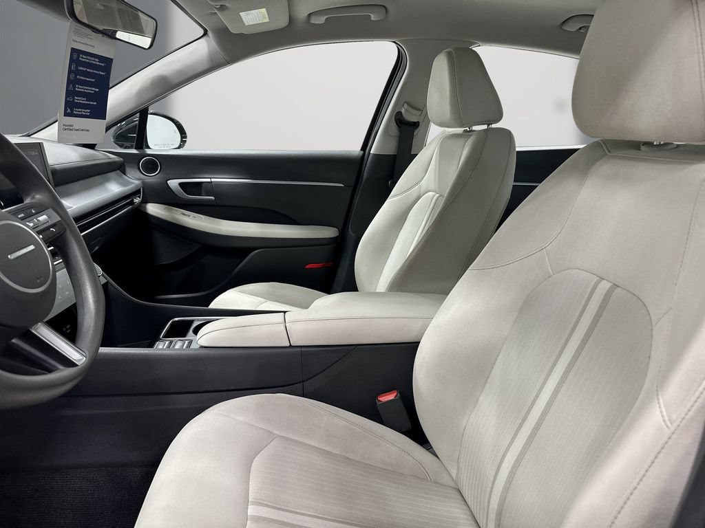 Certified 2025 Hyundai Sonata SEL FWD image 15