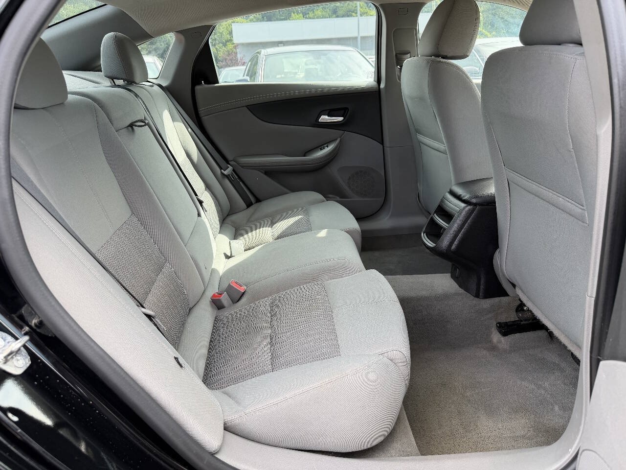 Used 2017 Chevrolet Impala LS FWD image 15