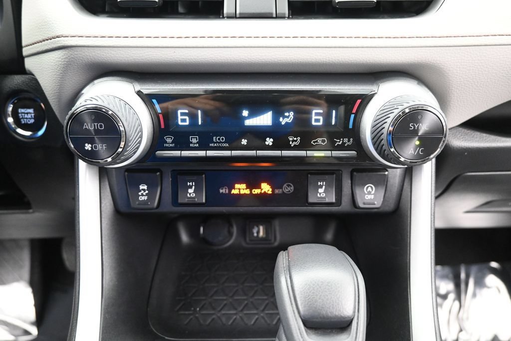 Used 2024 Toyota RAV4 XLE w/ Convenience Package AWD/4WD image 21