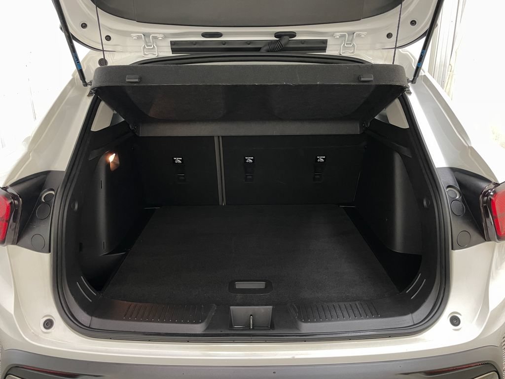 Certified 2024 Chevrolet Trax ACTIV w/ Sunroof Package FWD image 43