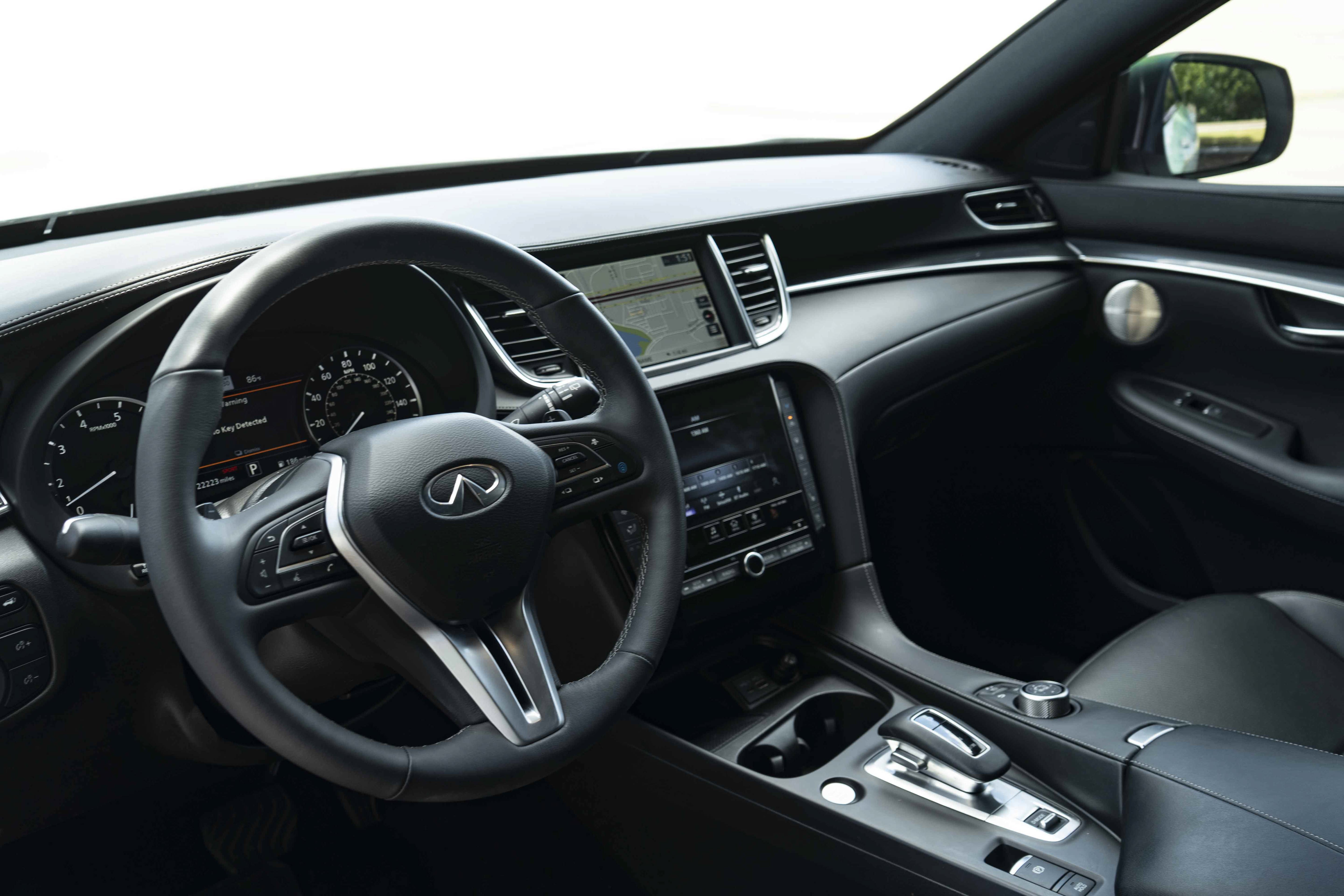 Used 2024 INFINITI QX50 Sport AWD/4WD image 16
