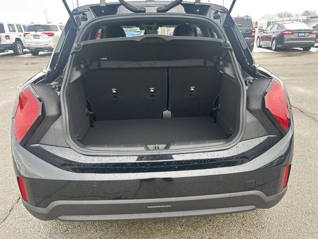 New 2026 MINI Cooper 4-Door Hardtop image 7