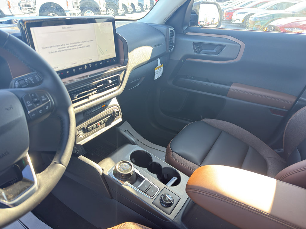 New 2025 Ford Bronco Sport Outer Banks w/ Outer Banks Tech Package+ image 11