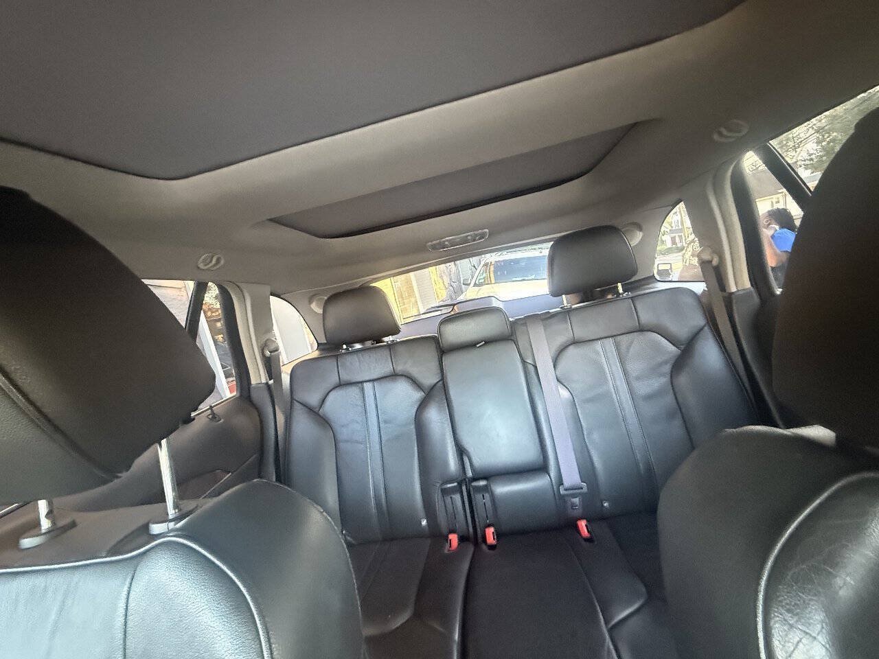 Used 2015 Lincoln MKX FWD w/ Equipment Group 102A image 19