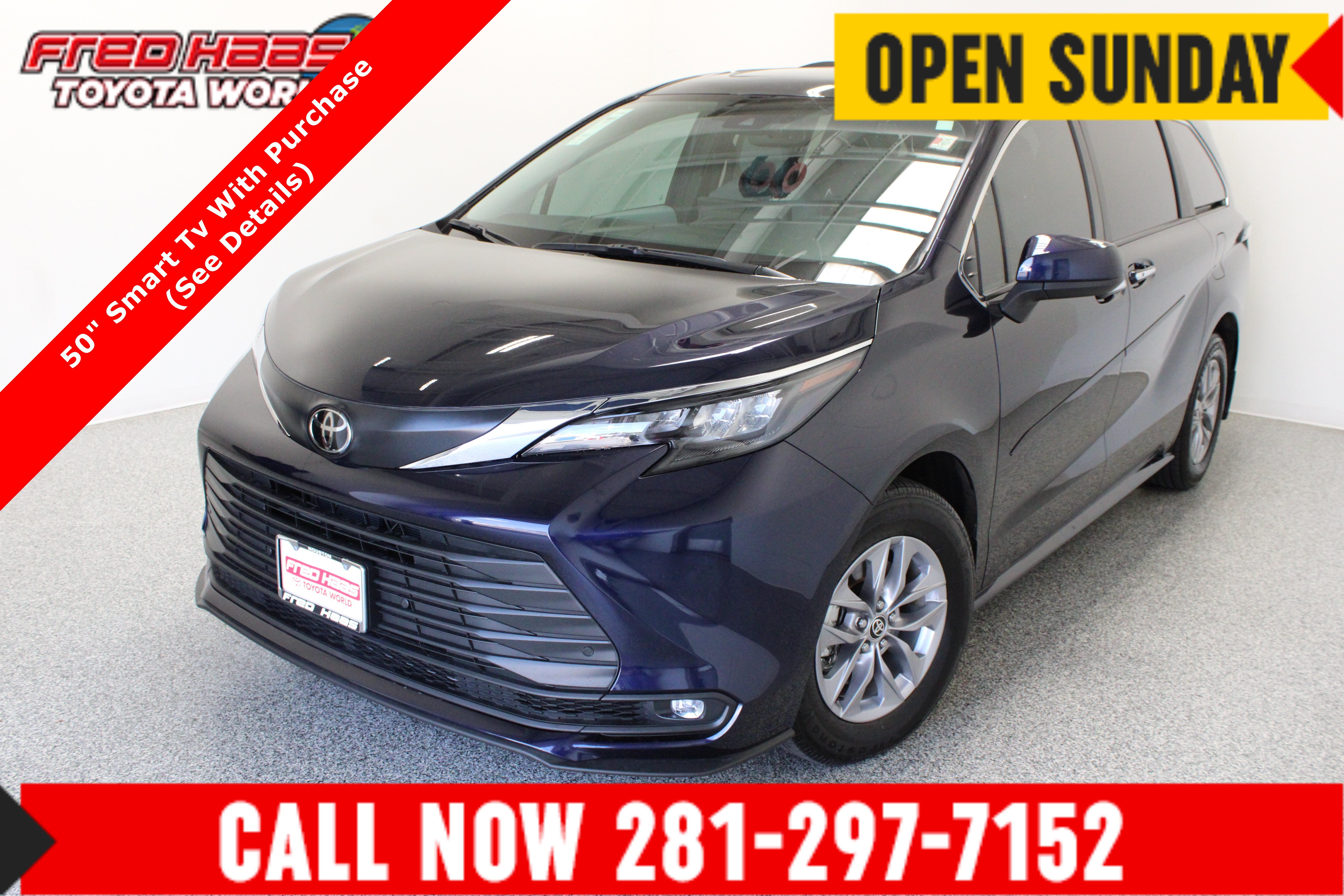 Certified 2026 Toyota Sienna XLE FWD image 1